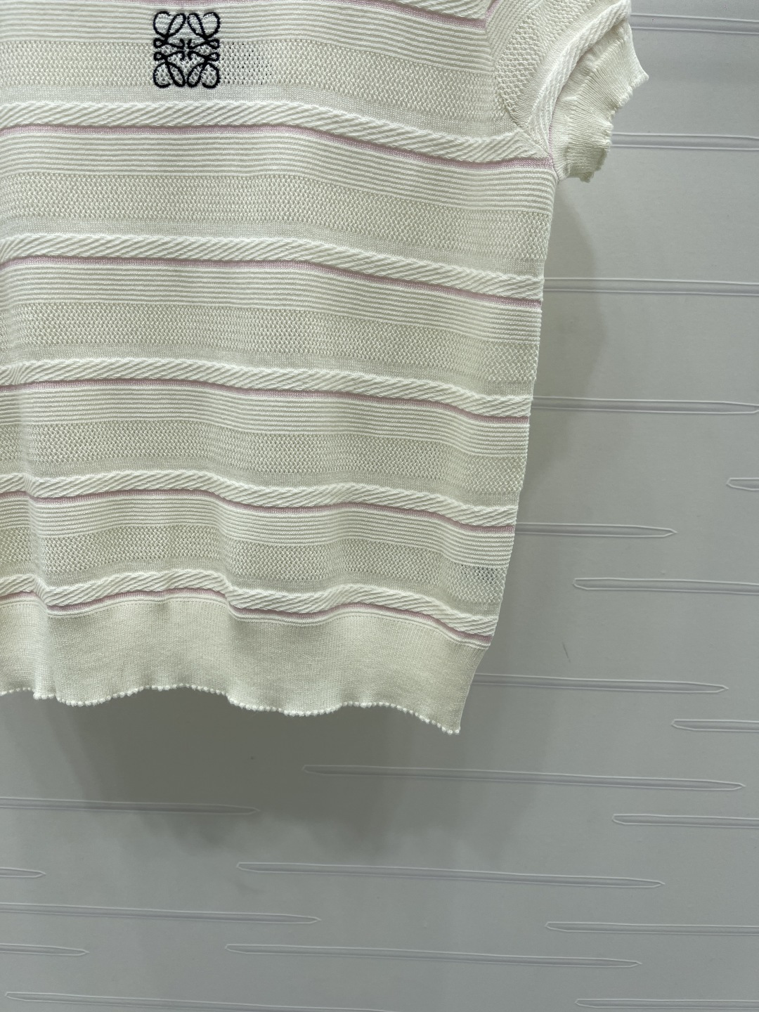 Women's short sleeves